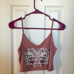 ✨4 for $25✨ pink crop top